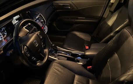 Honda Accord IX рестайлинг, 2013 год, 1 600 000 рублей, 5 фотография