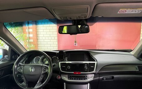 Honda Accord IX рестайлинг, 2013 год, 1 600 000 рублей, 10 фотография