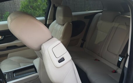 Land Rover Range Rover Evoque I, 2015 год, 2 650 000 рублей, 12 фотография