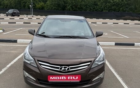 Hyundai Solaris II рестайлинг, 2016 год, 1 050 000 рублей, 3 фотография
