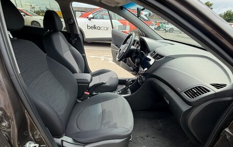 Hyundai Solaris II рестайлинг, 2016 год, 1 050 000 рублей, 22 фотография
