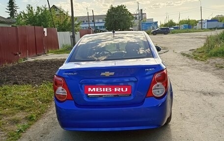 Chevrolet Aveo III, 2012 год, 550 000 рублей, 3 фотография