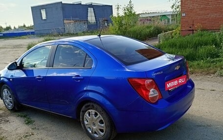 Chevrolet Aveo III, 2012 год, 550 000 рублей, 4 фотография