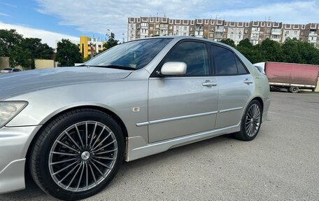 Toyota Altezza, 2002 год, 980 000 рублей, 2 фотография