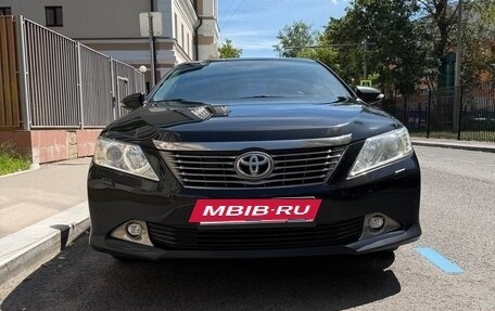 Toyota Camry, 2013 год, 1 800 000 рублей, 6 фотография