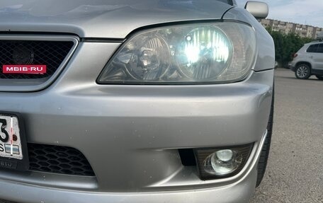 Toyota Altezza, 2002 год, 980 000 рублей, 20 фотография
