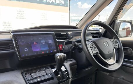 Honda Stepwgn IV, 2018 год, 1 820 000 рублей, 11 фотография