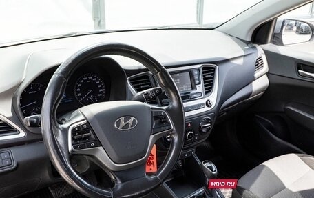 Hyundai Solaris II рестайлинг, 2017 год, 1 109 000 рублей, 14 фотография