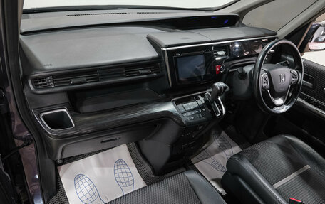 Honda Stepwgn IV, 2015 год, 1 799 000 рублей, 15 фотография