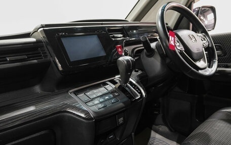 Honda Stepwgn IV, 2015 год, 1 799 000 рублей, 26 фотография