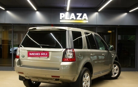 Land Rover Freelander II рестайлинг 2, 2011 год, 1 399 000 рублей, 4 фотография