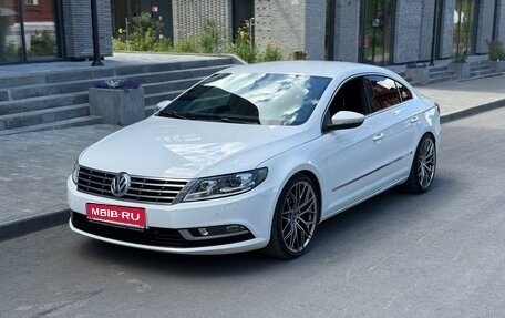 Volkswagen Passat CC I рестайлинг, 2013 год, 1 650 000 рублей, 1 фотография