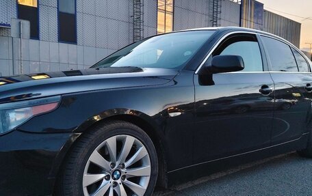 BMW 5 серия, 2004 год, 950 000 рублей, 2 фотография
