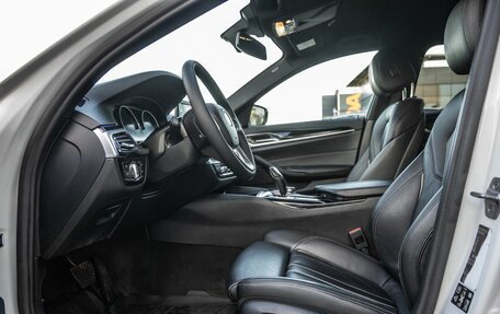 BMW 5 серия, 2017 год, 3 318 000 рублей, 30 фотография