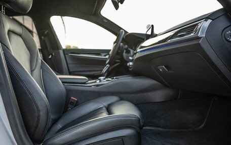 BMW 5 серия, 2017 год, 3 318 000 рублей, 31 фотография