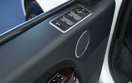 Land Rover Range Rover IV рестайлинг, 2014 год, 3 750 000 рублей, 22 фотография