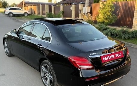 Mercedes-Benz E-Класс, 2017 год, 2 650 000 рублей, 12 фотография