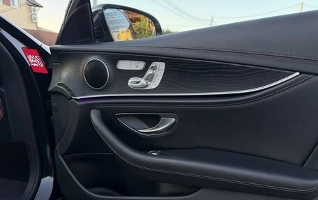 Mercedes-Benz E-Класс, 2017 год, 2 650 000 рублей, 19 фотография