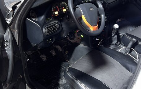 Chevrolet Niva I рестайлинг, 2010 год, 390 000 рублей, 7 фотография