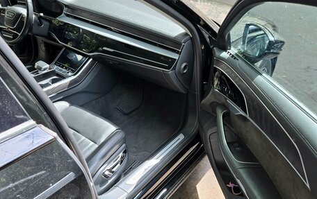 Audi A8, 2020 год, 4 800 000 рублей, 15 фотография