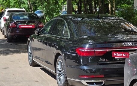 Audi A8, 2020 год, 4 800 000 рублей, 10 фотография