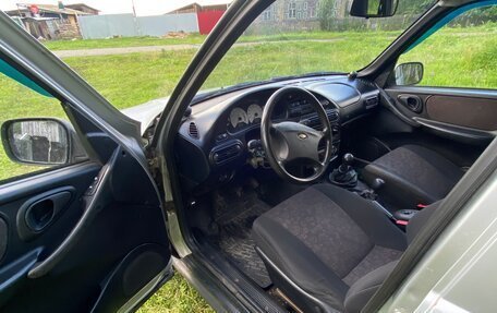 Chevrolet Niva I рестайлинг, 2006 год, 350 000 рублей, 8 фотография