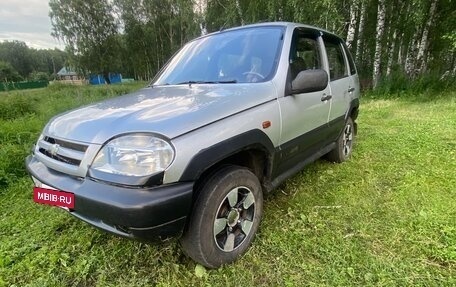 Chevrolet Niva I рестайлинг, 2006 год, 350 000 рублей, 2 фотография