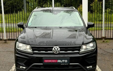 Volkswagen Tiguan II, 2018 год, 2 649 000 рублей, 2 фотография