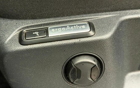 Volkswagen Tiguan II, 2018 год, 2 649 000 рублей, 18 фотография