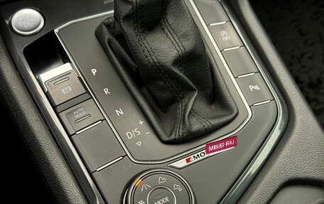 Volkswagen Tiguan II, 2018 год, 2 649 000 рублей, 26 фотография