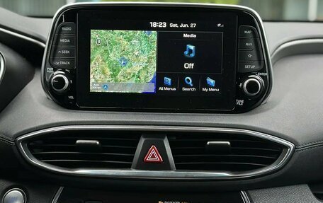 Hyundai Santa Fe III рестайлинг, 2018 год, 2 295 000 рублей, 9 фотография