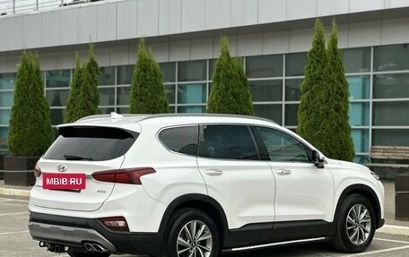 Hyundai Santa Fe III рестайлинг, 2018 год, 2 295 000 рублей, 6 фотография