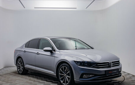 Volkswagen Passat B8 рестайлинг, 2020 год, 3 199 000 рублей, 3 фотография