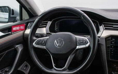 Volkswagen Passat B8 рестайлинг, 2020 год, 3 199 000 рублей, 14 фотография