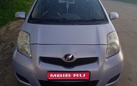 Toyota Vitz, 2010 год, 580 000 рублей, 1 фотография