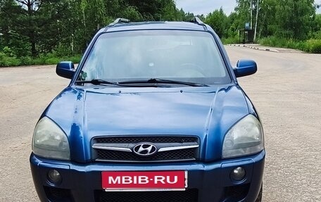 Hyundai Tucson III, 2008 год, 700 000 рублей, 1 фотография