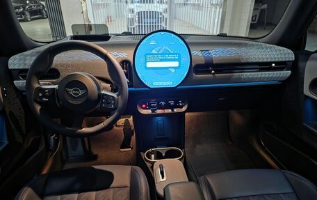 MINI Hatch, 2025 год, 3 820 000 рублей, 17 фотография
