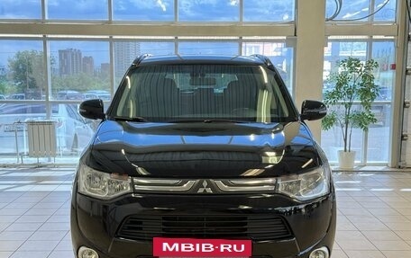 Mitsubishi Outlander III рестайлинг 3, 2012 год, 1 399 000 рублей, 3 фотография