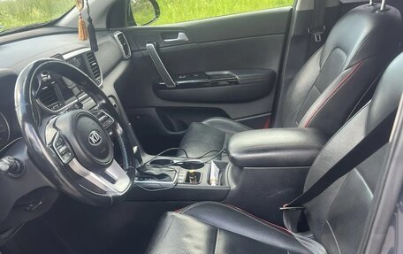 KIA Sportage IV рестайлинг, 2020 год, 1 990 000 рублей, 8 фотография