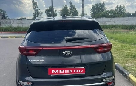 KIA Sportage IV рестайлинг, 2020 год, 1 990 000 рублей, 7 фотография