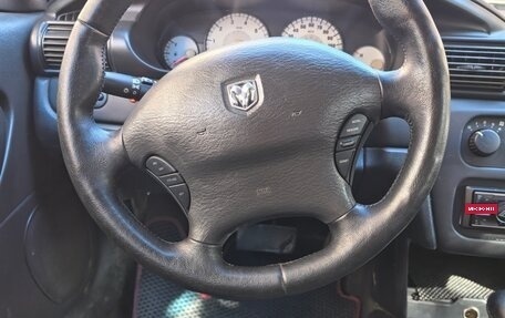 Dodge Stratus II, 2004 год, 220 000 рублей, 5 фотография