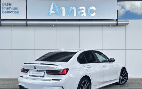 BMW 3 серия, 2020 год, 3 500 000 рублей, 2 фотография