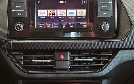 Volkswagen Polo VI (EU Market), 2022 год, 1 350 000 рублей, 13 фотография
