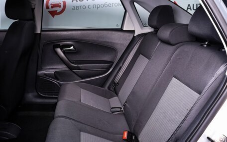 Volkswagen Polo VI (EU Market), 2013 год, 630 000 рублей, 10 фотография