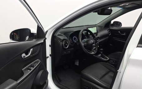 Hyundai Kona I, 2022 год, 1 430 000 рублей, 10 фотография