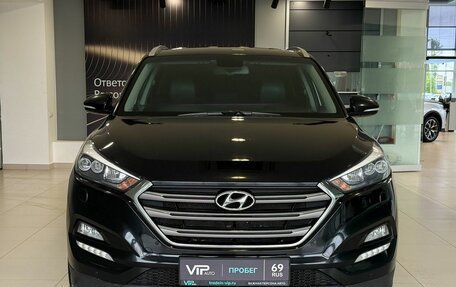 Hyundai Tucson III, 2018 год, 2 017 000 рублей, 2 фотография