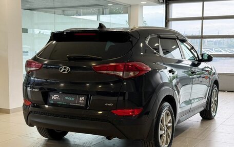 Hyundai Tucson III, 2018 год, 2 017 000 рублей, 6 фотография