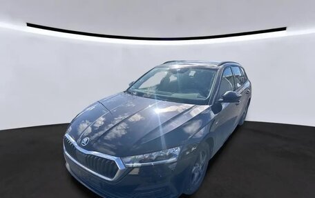 Skoda Octavia IV, 2021 год, 2 082 000 рублей, 3 фотография