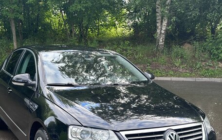 Volkswagen Passat B6, 2010 год, 890 000 рублей, 2 фотография