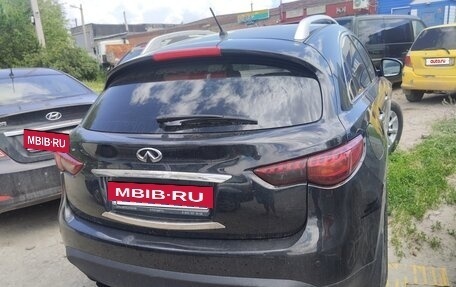 Infiniti FX II, 2012 год, 1 250 000 рублей, 13 фотография